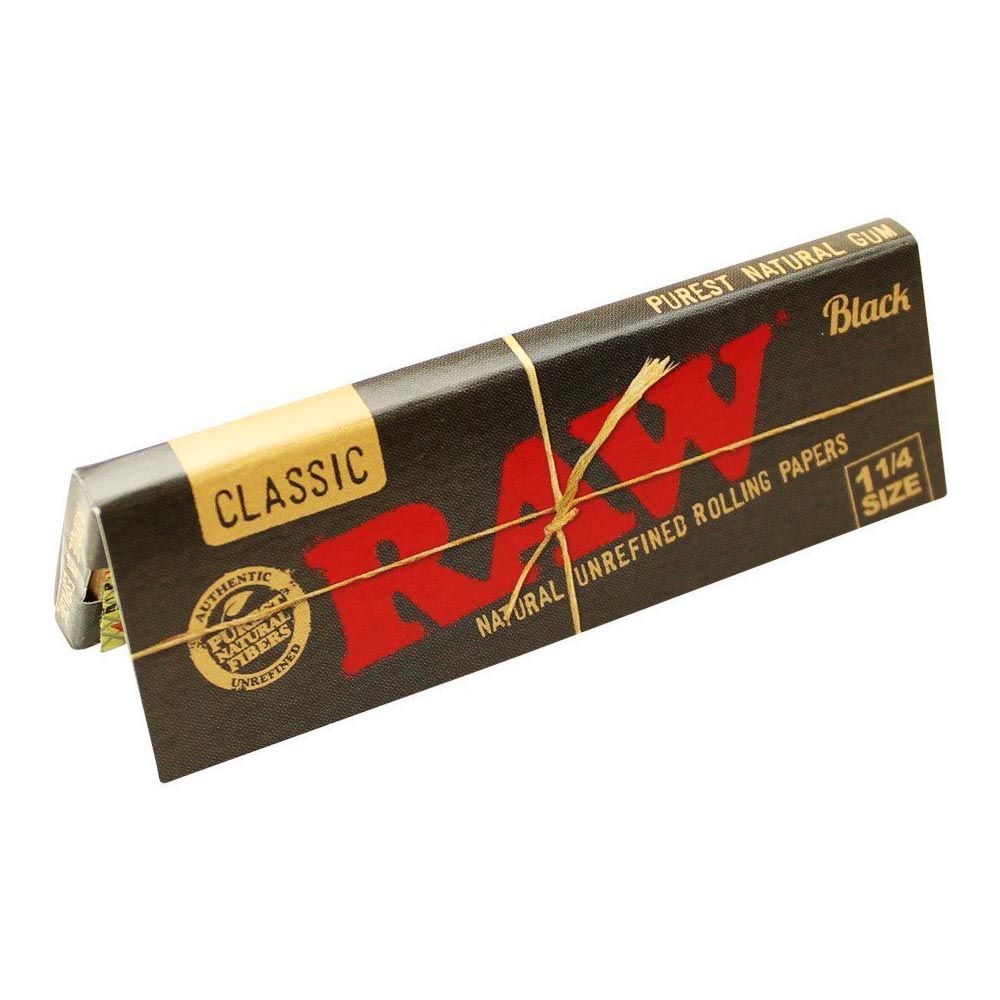 RAW Black Classic 1 1/4 Rolling Paper