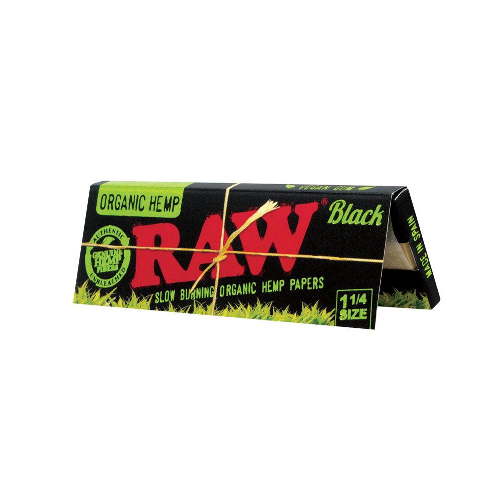 RAW ORGANIC BLACK Unrefined 1 1/4 Rolling Papers